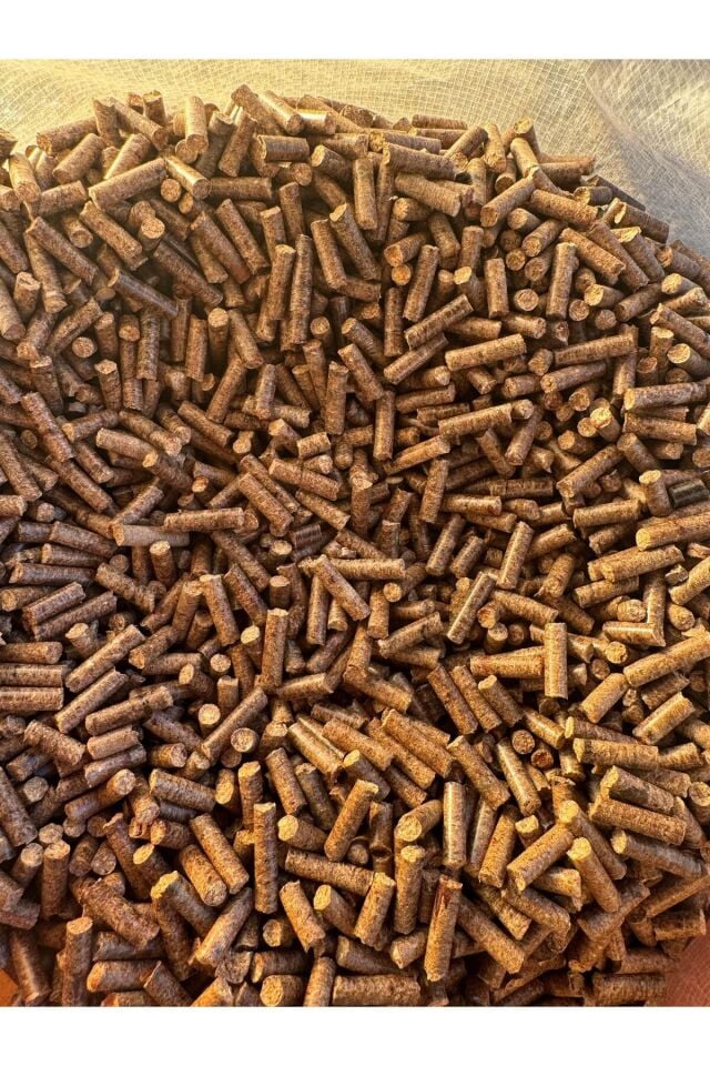 10 Kg Çam Peleti %100 Çam Ağaçından-pelet Sobası Yakıtı- Çevre Dostu Yakıt- Dumansız Yakıt