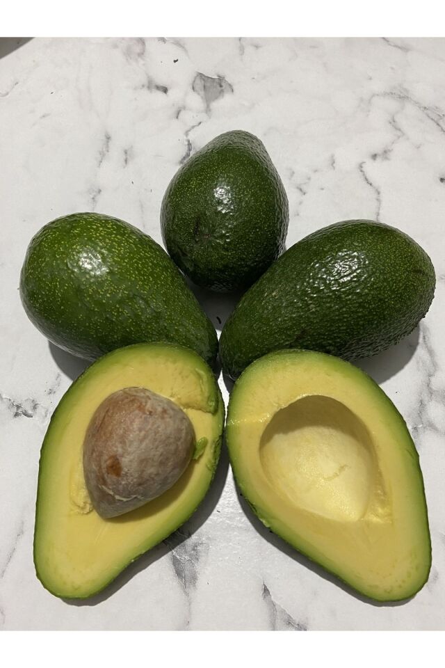Avokado  -Büyük Boy 1 Kg -Taze Hasat